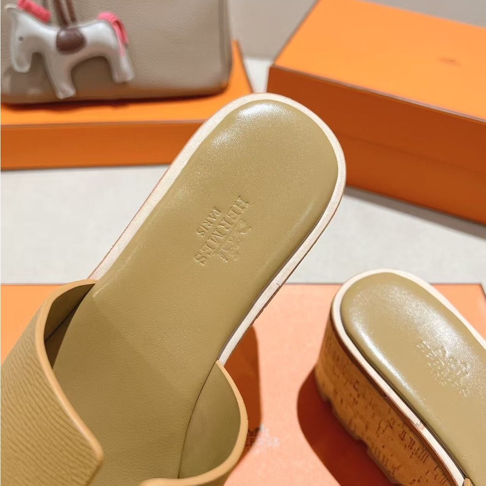 Hermes Women's Tan Wedge Sandals - Picture 5 of 8